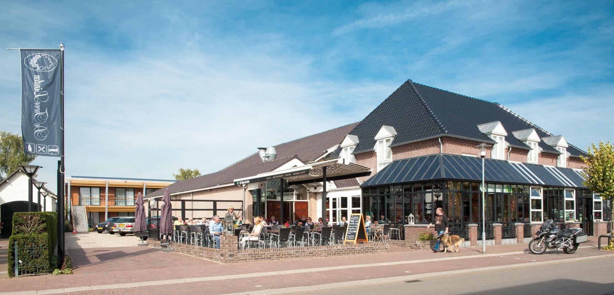 Hotel De Twee Linden Beneden-Leeuwen Exteriér fotografie